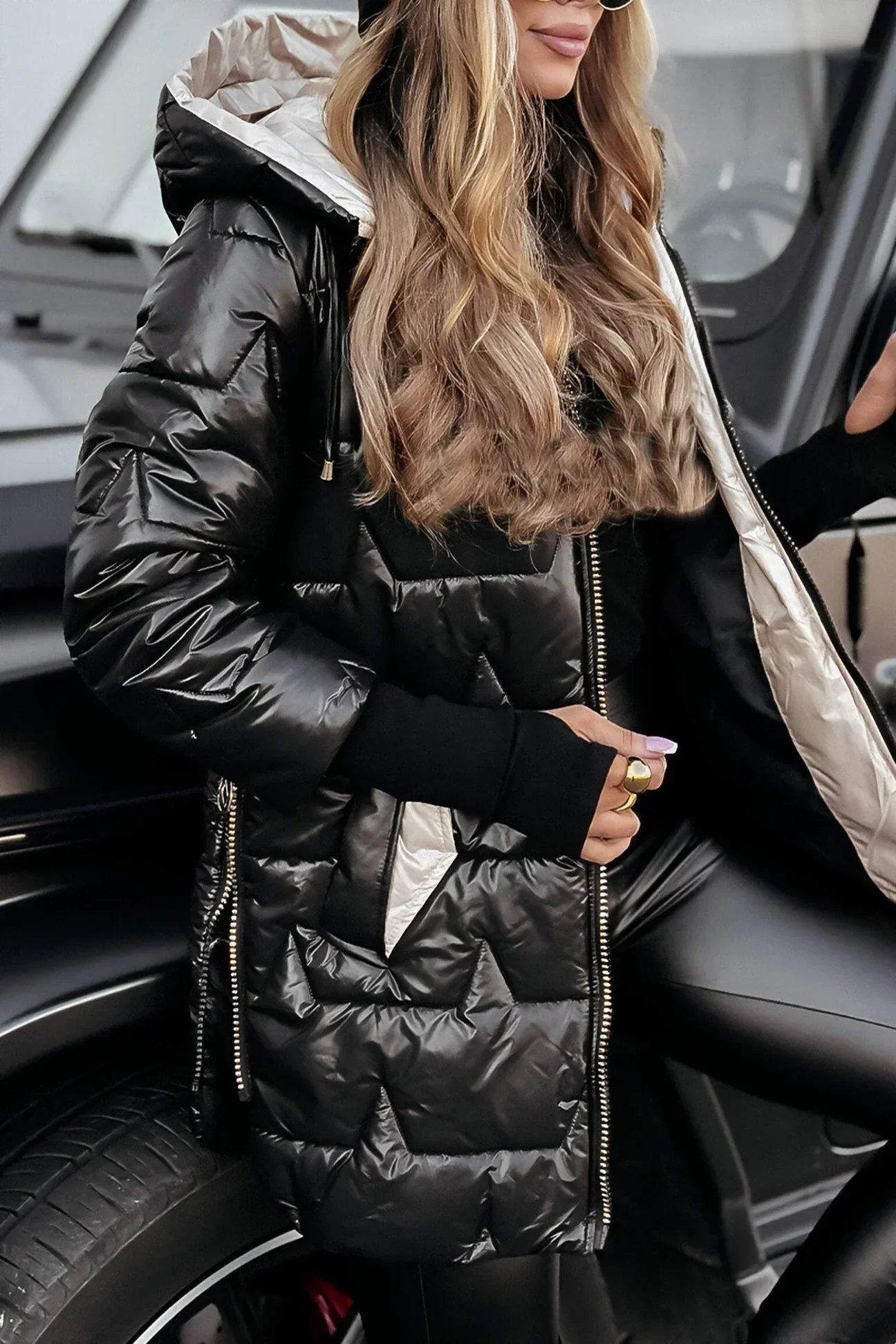 Zaniyah | Eleganter Wintermantel mit Kapuze und Füllung