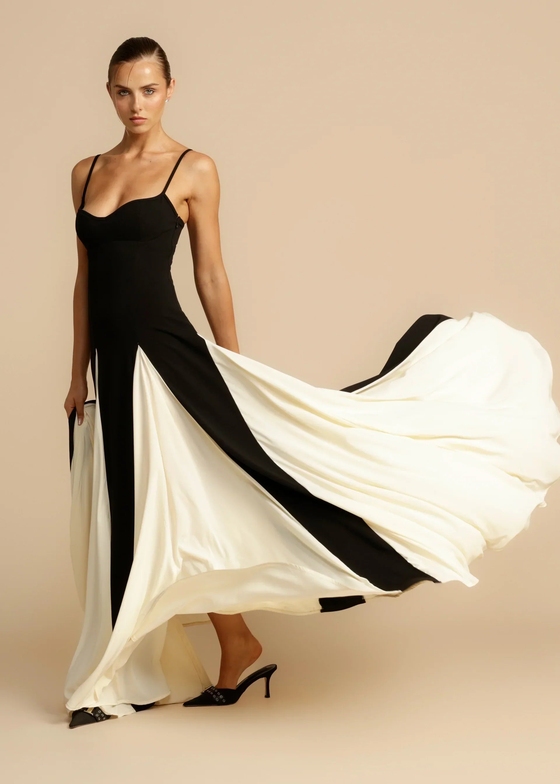 Aerelle Roxanne Dress - Elegance and Comfort for every occasion