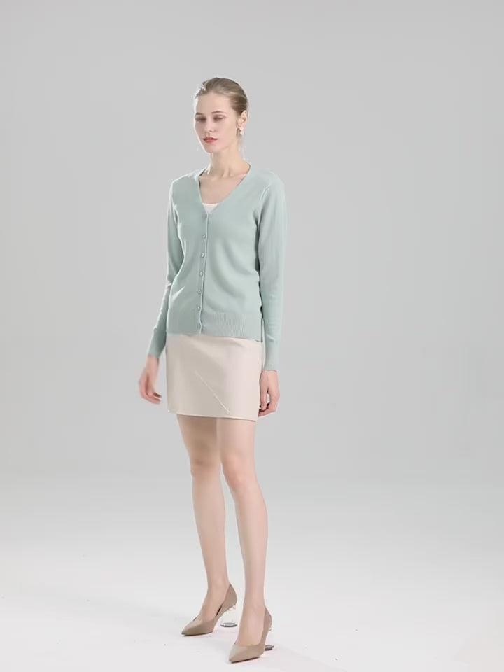 Alette | Strickpullover mit eleganter Knopfleiste für Damen