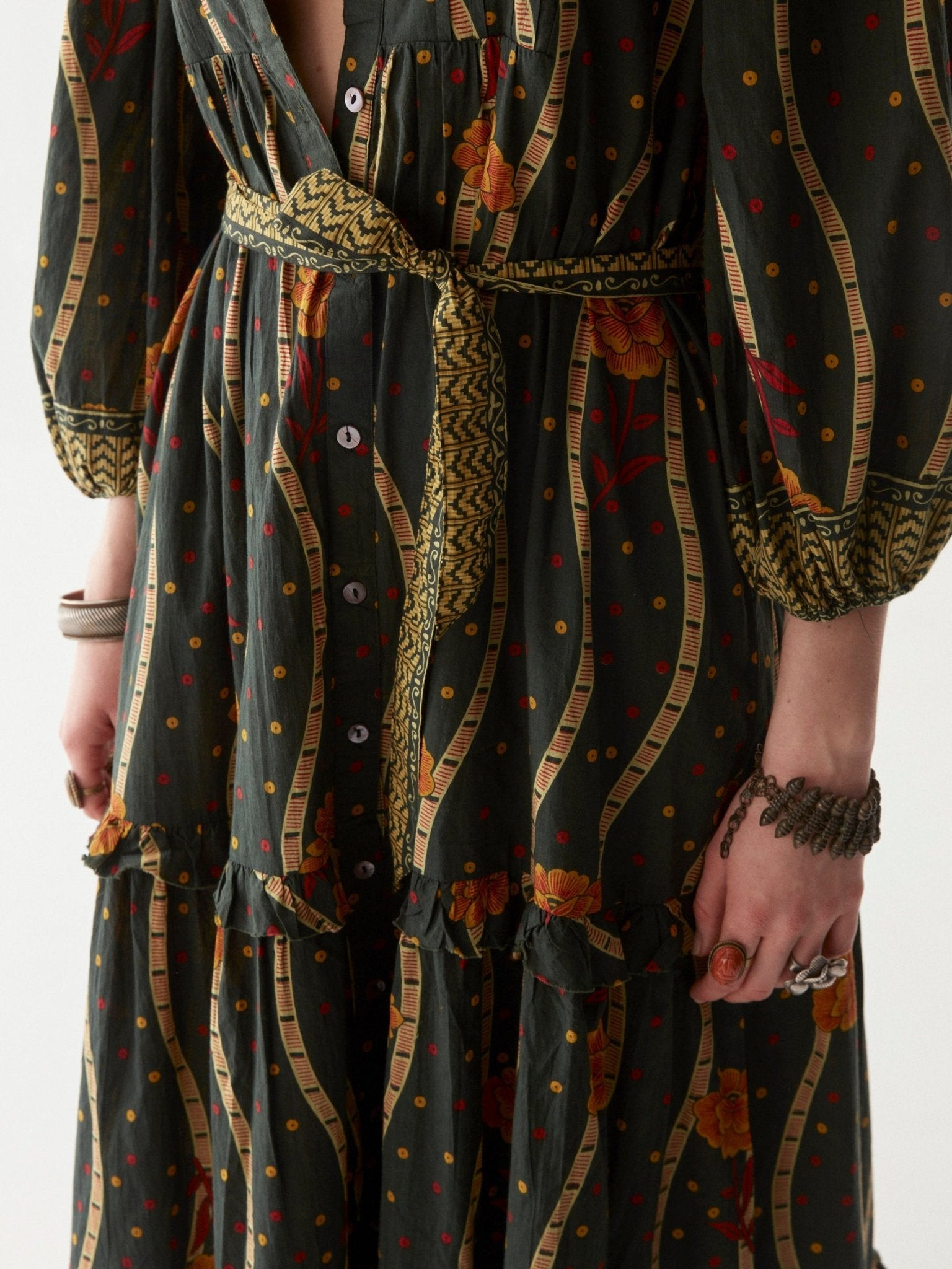 Odessa | Raphaelle Kleid - Light My Fire