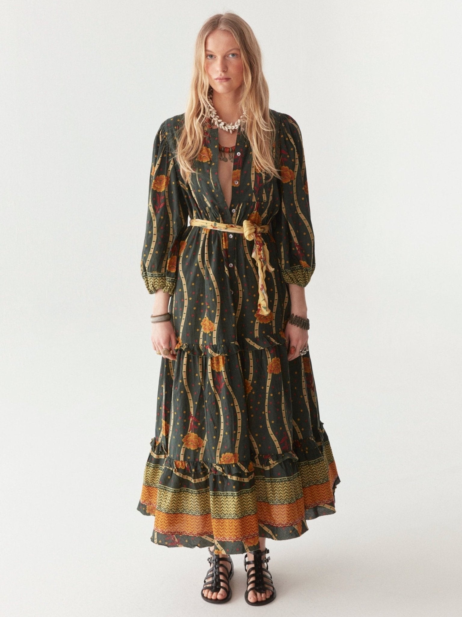 Odessa | Raphaelle Kleid - Light My Fire