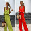 Ada | Satin Jumpsuit mit Weitem Bein – Rot, Schwarz, Grün, Ärmellos