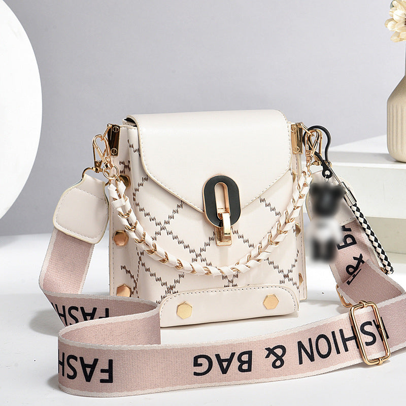 Lavy | Leichte Crossbody-Tasche aus weichem Leder