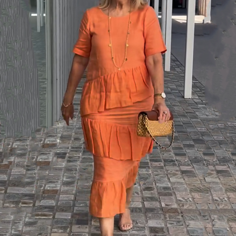 Maddison | Damen plissiertes Kleid mit Rundhalsausschnitt