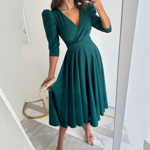 Marnie | Midikleid mit V-Ausschnitt und Taillenfalten für Damen