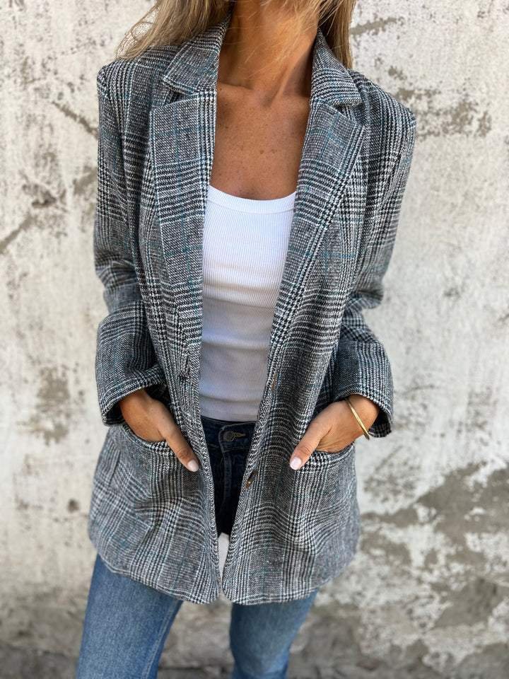 Clara | Lässiger karierter Blazer mit Revers