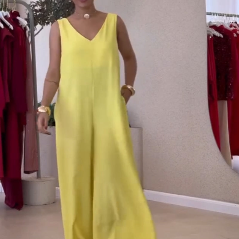 Magdalena | Ärmelloser Damen-Jumpsuit mit V-Ausschnitt und weitem Bein und Taillengürtel