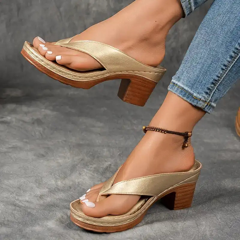 Naomi | Sommerliche Damen-Teilslipper mit dicker Sohle