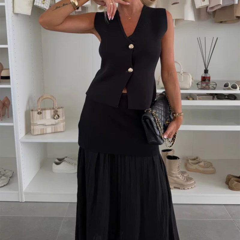 Rose | Sommerschlussverkauf  Strick-Cardigan-Set mit Goldknöpfen und Rock