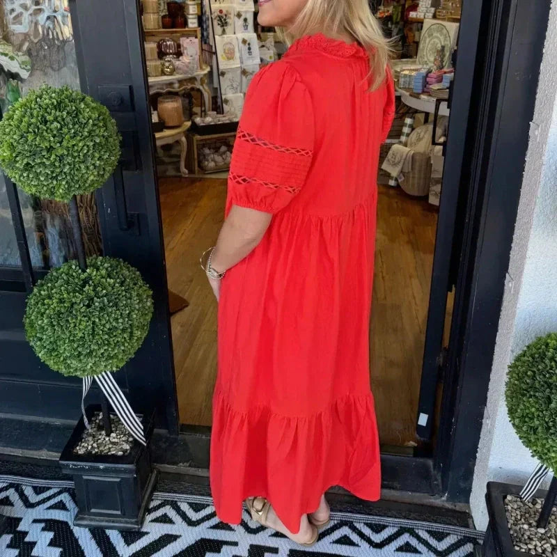 Scotty | Elegantes Damenkleid mit Rüschenärmeln und V-Ausschnitt