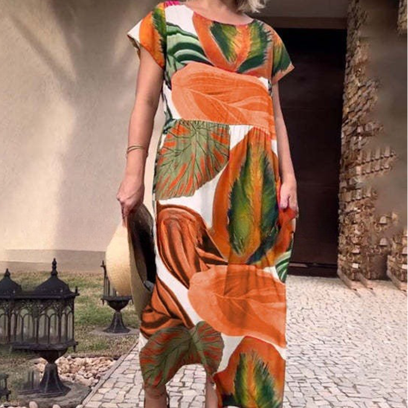 Clara | Damenkleider mit kurzen Ärmeln und rundem Ausschnitt