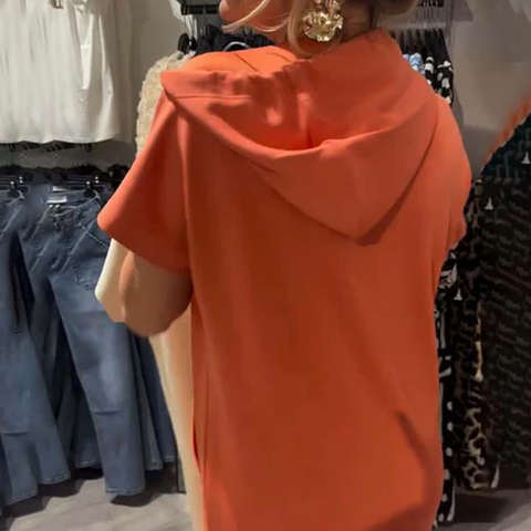 Adonisa | Women's dress with short sleeves and hood