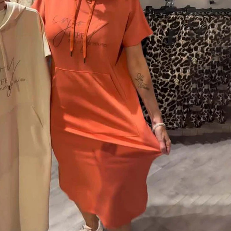 Adonisa | Women's dress with short sleeves and hood