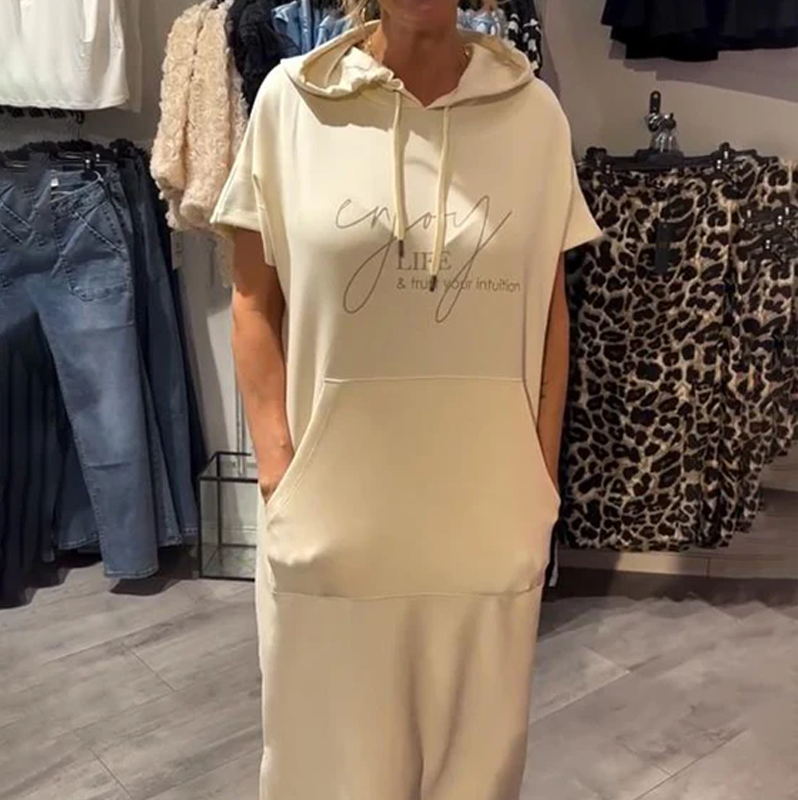 Adonisa | Women's dress with short sleeves and hood