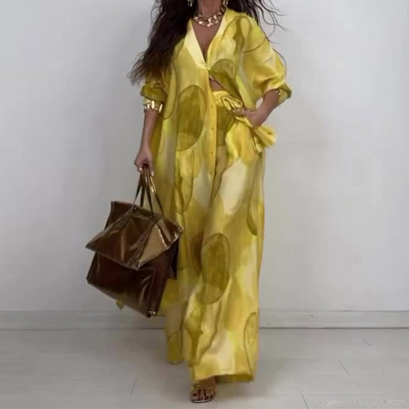 Rocco | Modisches 2-teiliges Set mit Druck: Langarm-Bluse und Weitbeinhose