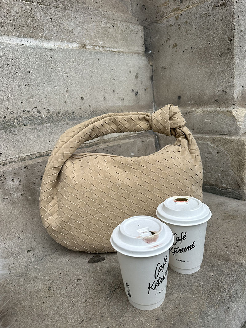 Mittelgroße Gewebte Tasche aus Wildleder