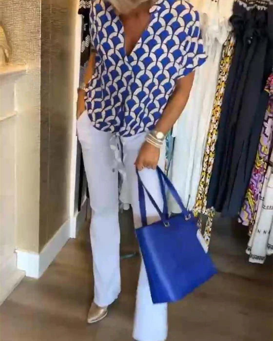 Clarice | Top Casual mit V-Ausschnitt und Druck