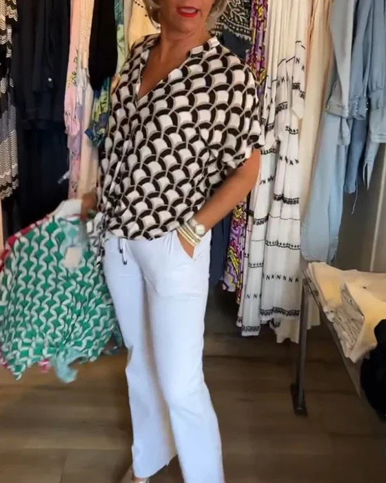 Clarice | Top Casual mit V-Ausschnitt und Druck