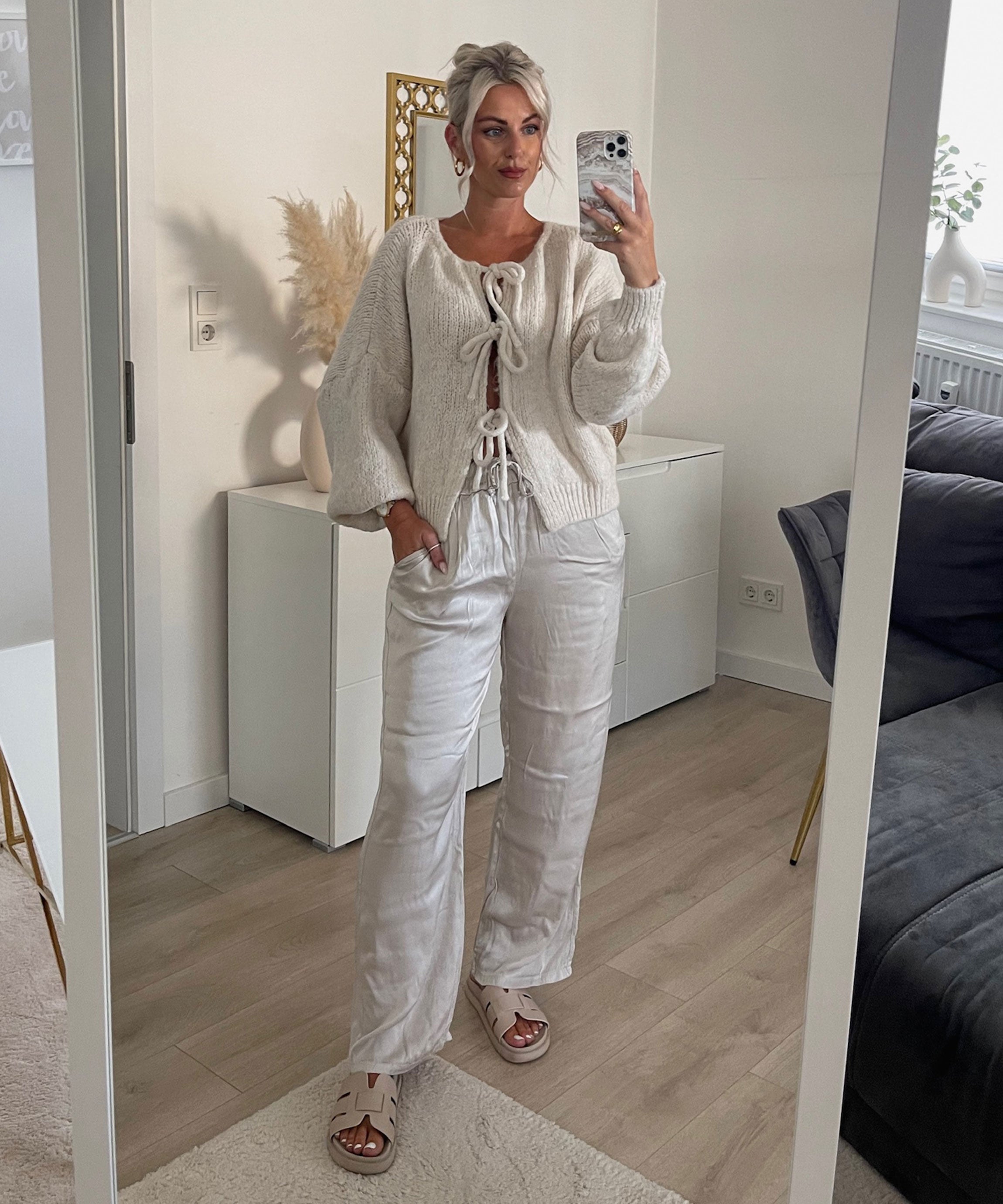 Fia | Schleifen-Strickjacke in Beige